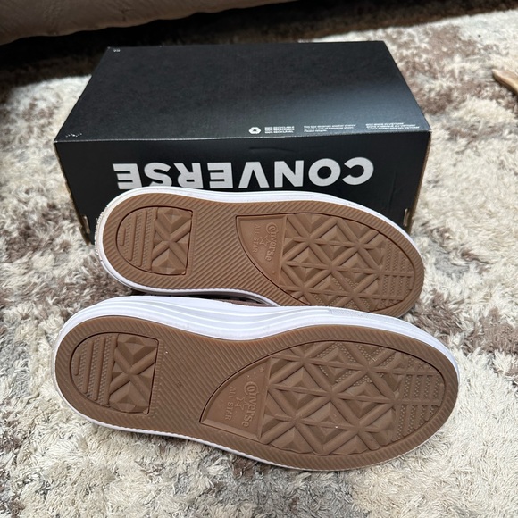 Platform High Top Converse - Picture 4 of 6